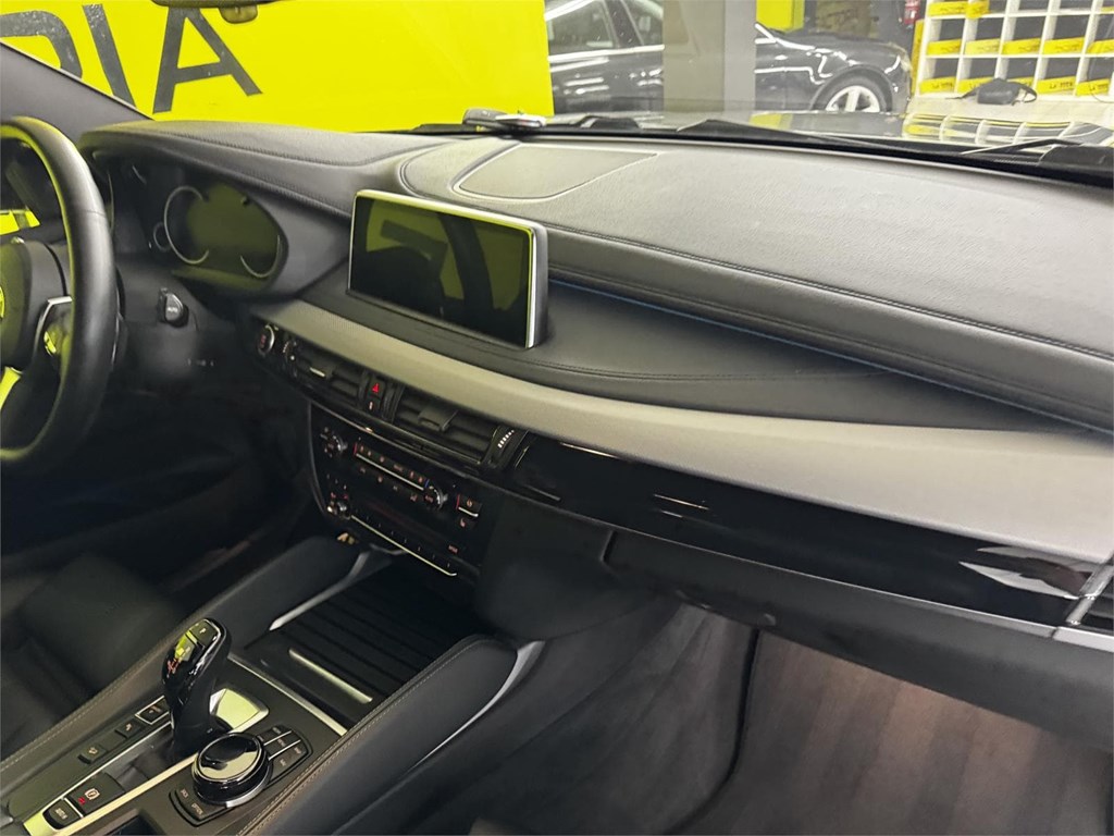 Foto 53 BMW X6 M50D