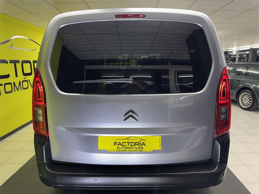 Foto 18 CITROEN BERLINGO XL 