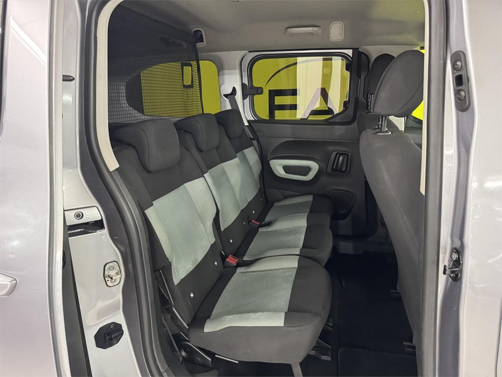Foto 30 CITROEN BERLINGO XL 