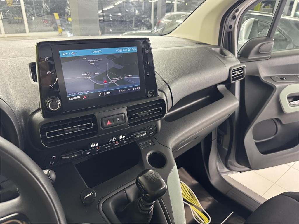 Foto 48 CITROEN BERLINGO XL 
