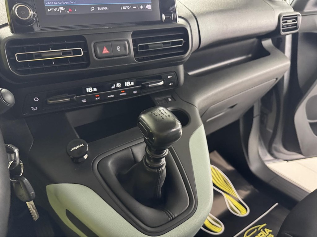 Foto 49 CITROEN BERLINGO XL 
