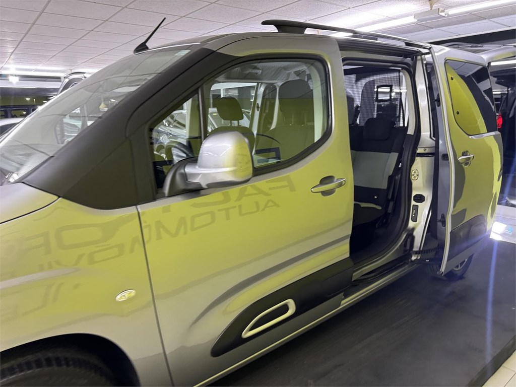 Foto 53 CITROEN BERLINGO XL 
