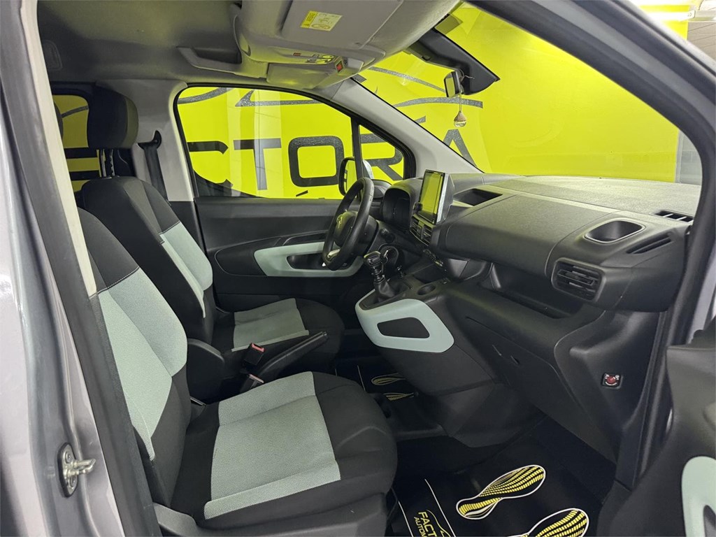 Foto 57 CITROEN BERLINGO XL 