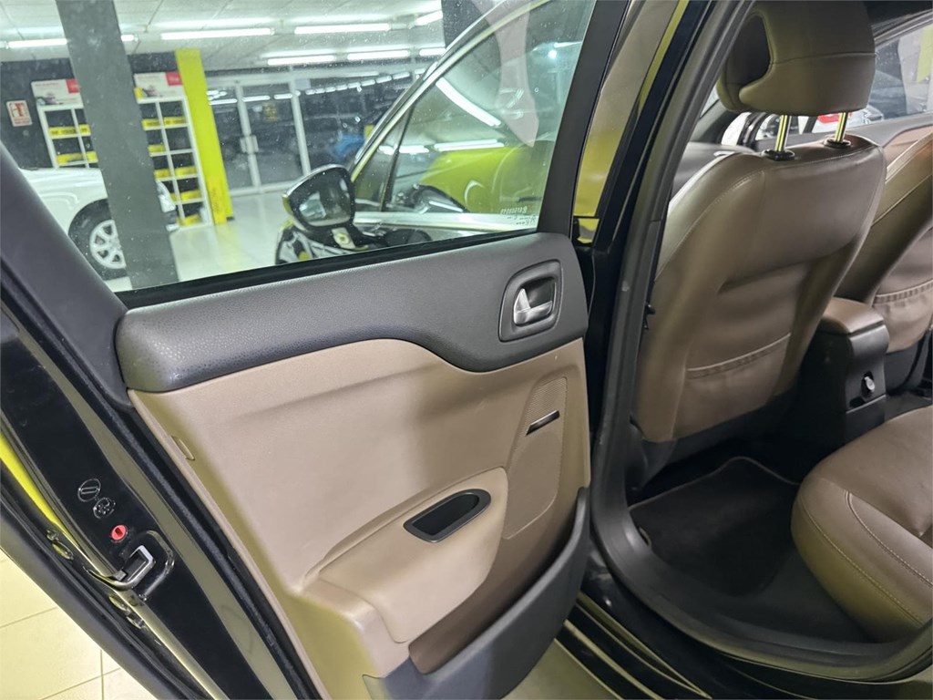 Foto 52 CITROEN DS4 2.0HDI 160c