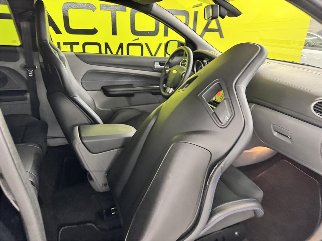 Foto 45 FORD FOCUS RS