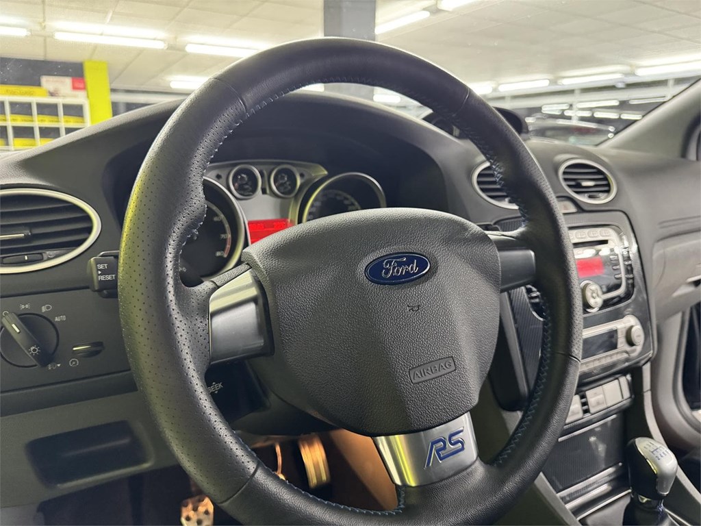 Foto 55 FORD FOCUS RS