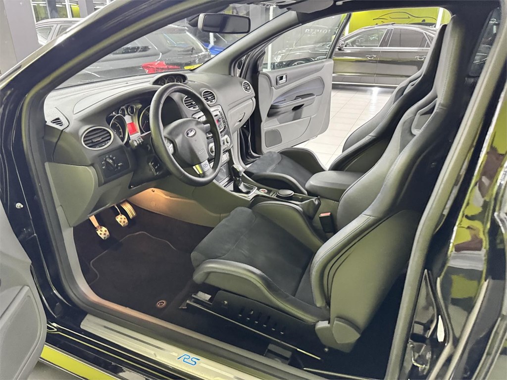 Foto 60 FORD FOCUS RS