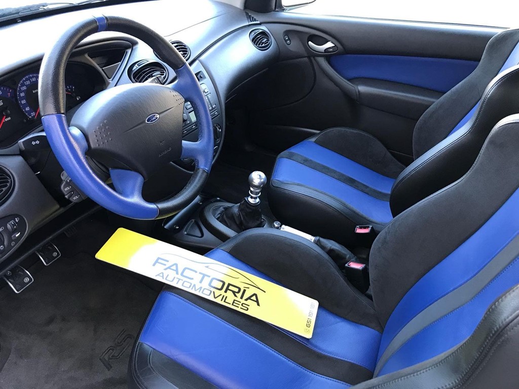 Foto 3 FORD FOCUS RS