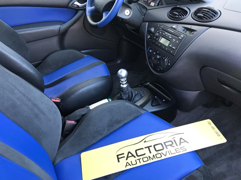 Foto 5 FORD FOCUS RS