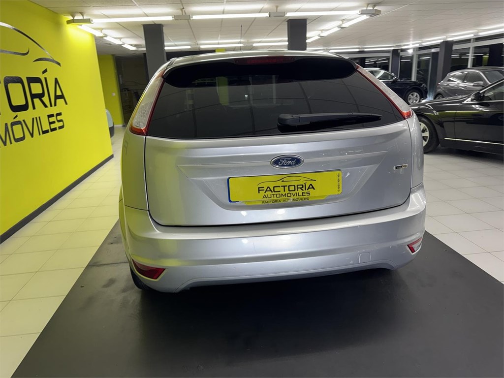 Foto 12 FORD FOCUS 