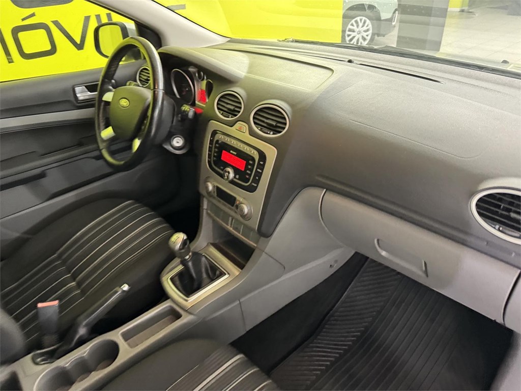 Foto 21 FORD FOCUS 