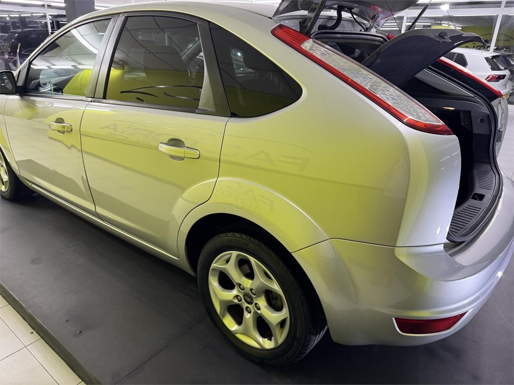 Foto 34 FORD FOCUS 
