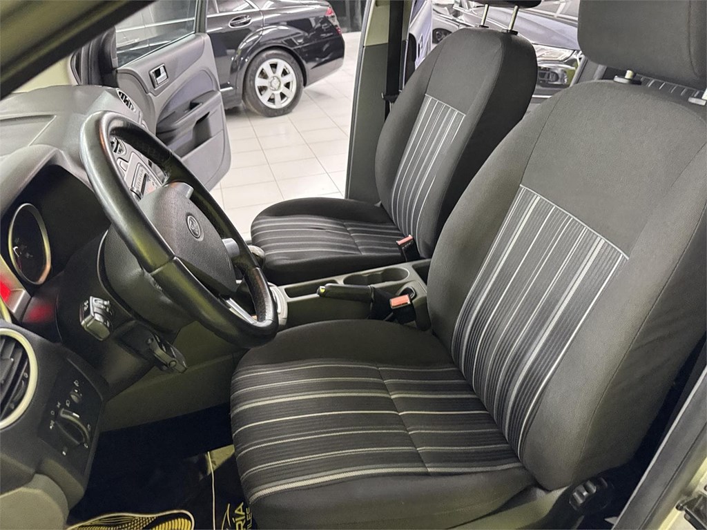Foto 41 FORD FOCUS 