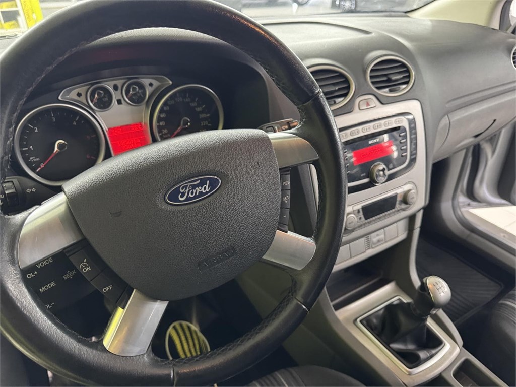 Foto 43 FORD FOCUS 
