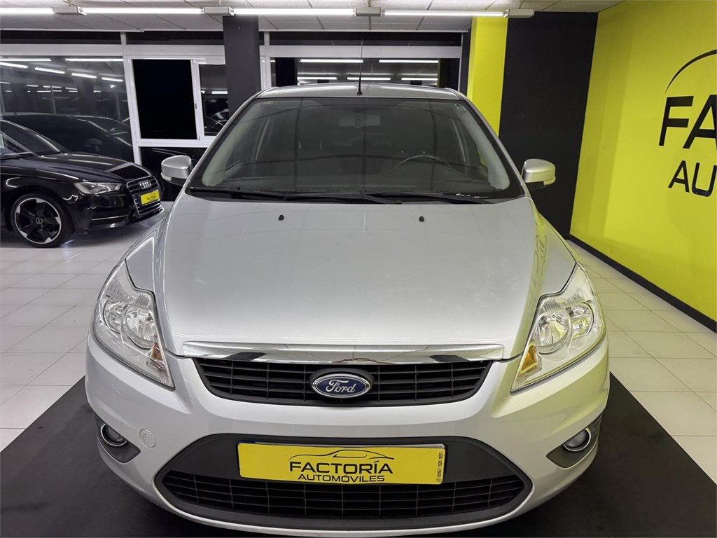 Foto 9 FORD FOCUS 