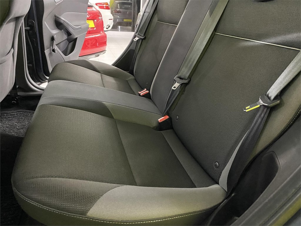 Foto 11 FORD FOCUS 