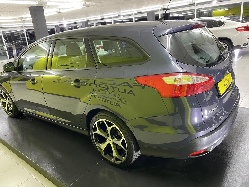 Foto 6 FORD FOCUS 