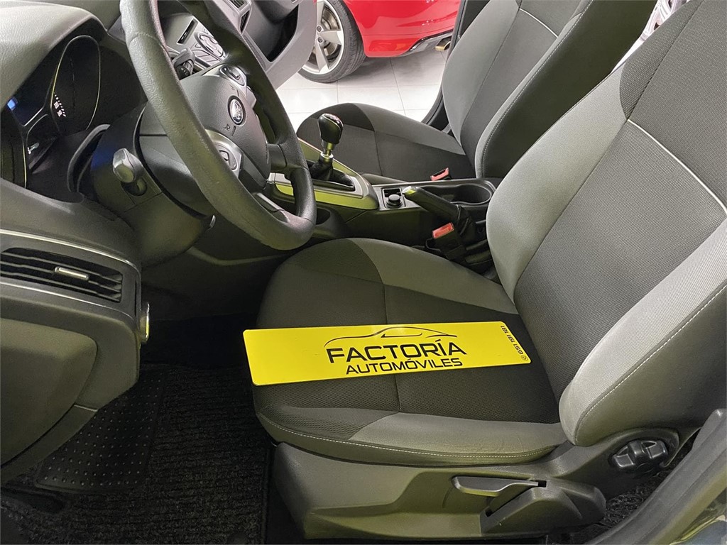 Foto 9 FORD FOCUS 
