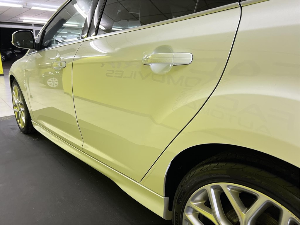 Foto 10 FORD FOCUS 