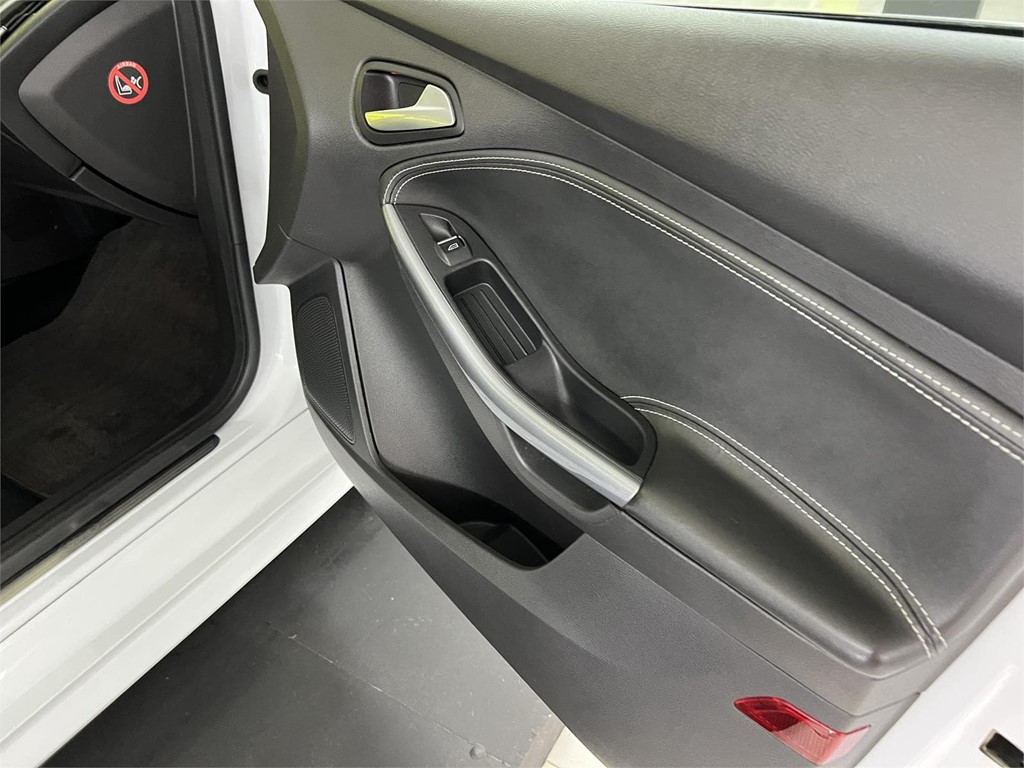 Foto 43 FORD FOCUS 