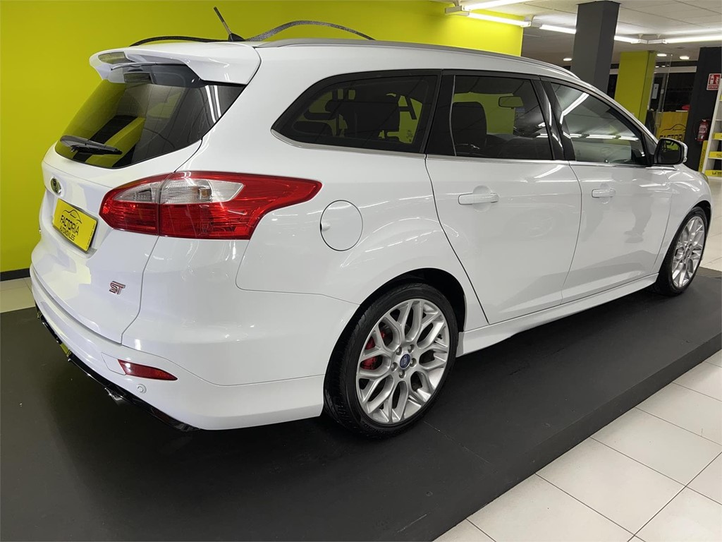 Foto 5 FORD FOCUS 