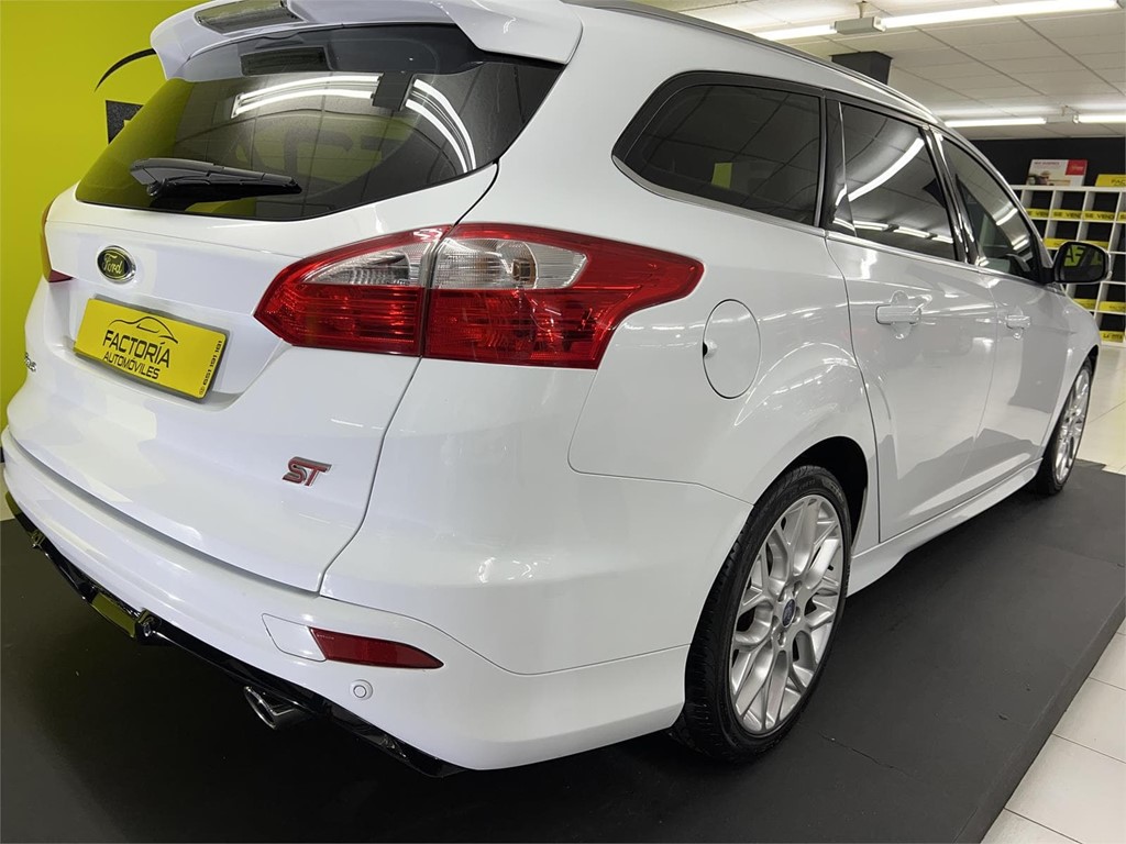 Foto 6 FORD FOCUS 