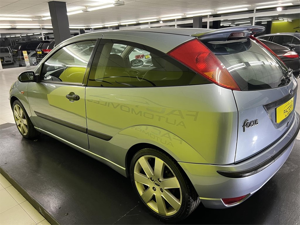 Foto 12 FORD FOCUS 