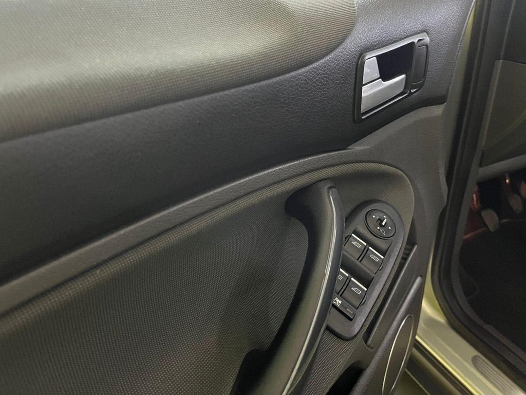 Foto 18 FORD KUGA 