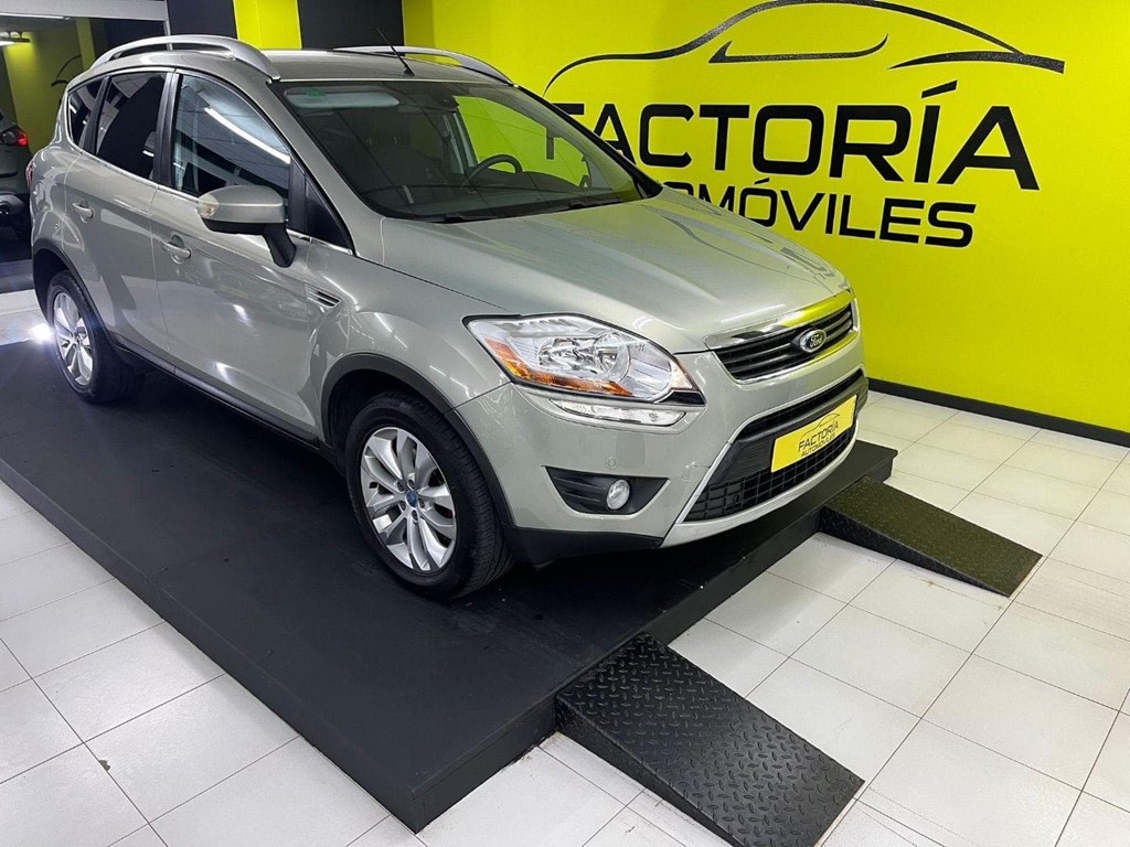 Foto 1 FORD KUGA 