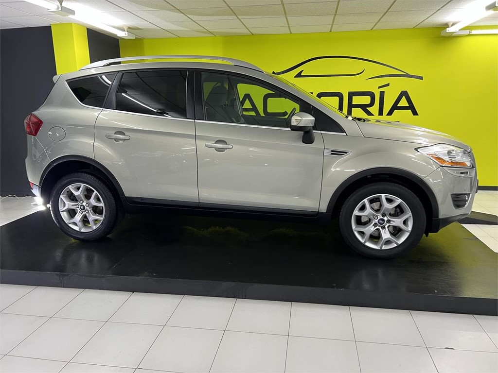 Foto 6 FORD KUGA 