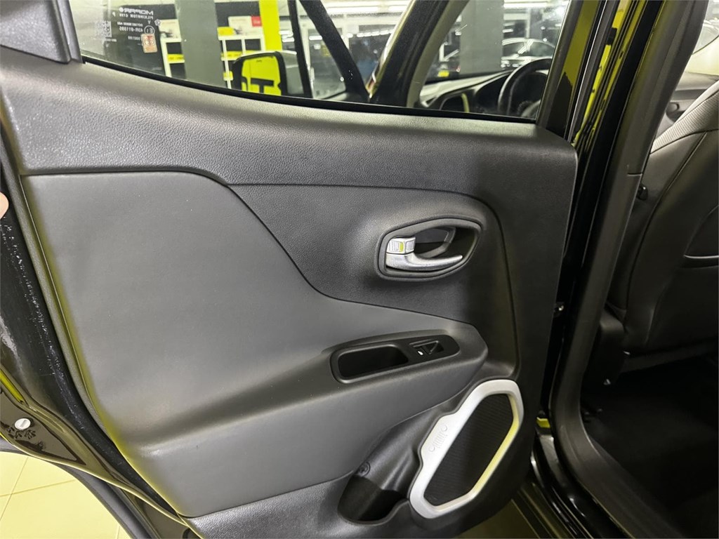 Foto 45 JEEP RENEGADE 