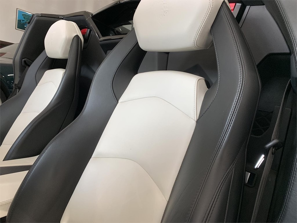 Foto 10 LAMBORGUINI AVENTADOR LP700