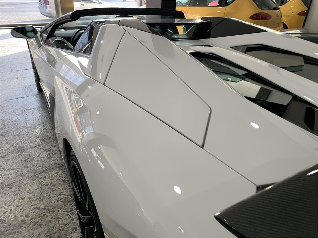 Foto 23 LAMBORGUINI AVENTADOR LP700