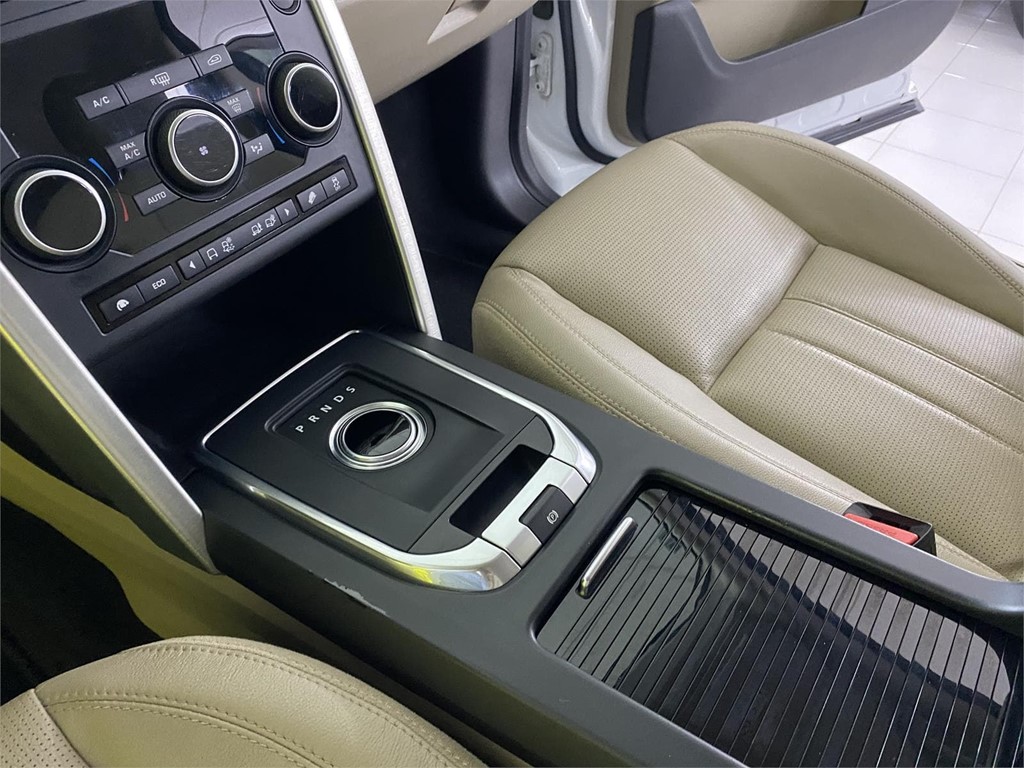 Foto 10 LAND ROVER DISCOVERY SPORT