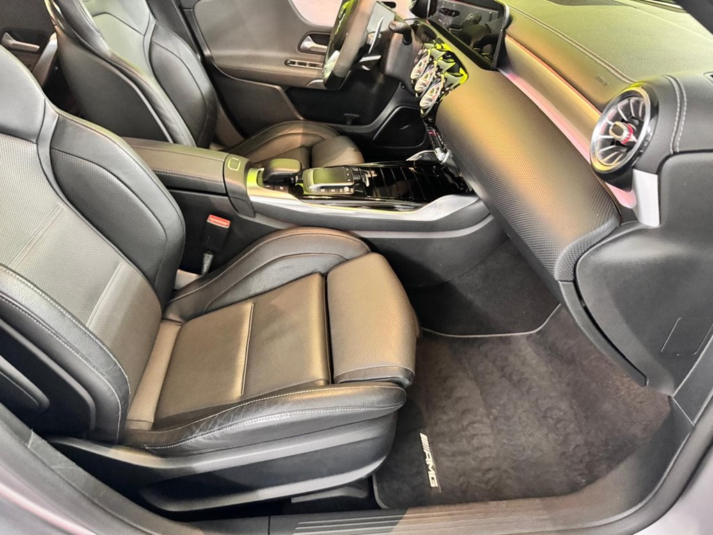 Foto 35 MERCEDES A45 S AMG 4MATIC+