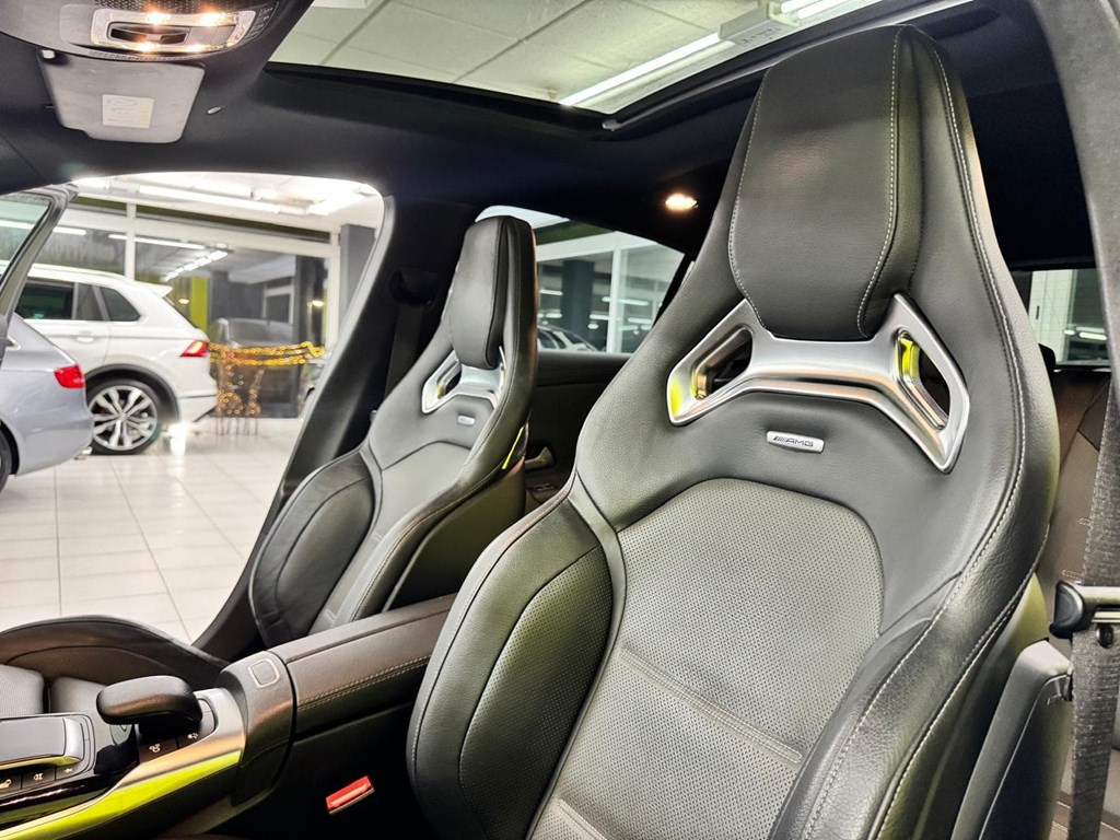 Foto 41 MERCEDES A45 S AMG 4MATIC+