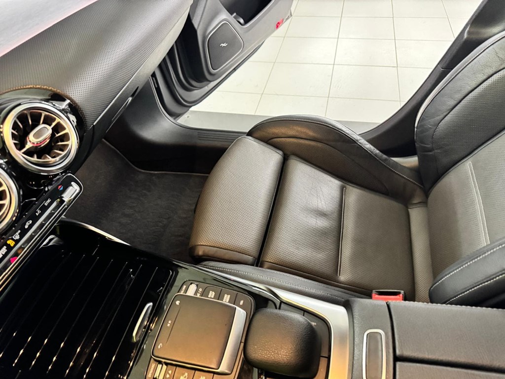 Foto 49 MERCEDES A45 S AMG 4MATIC+