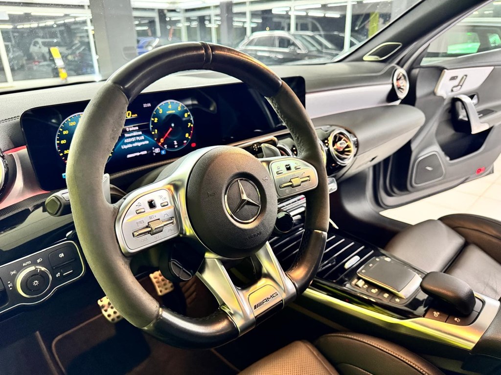 Foto 52 MERCEDES A45 S AMG 4MATIC+