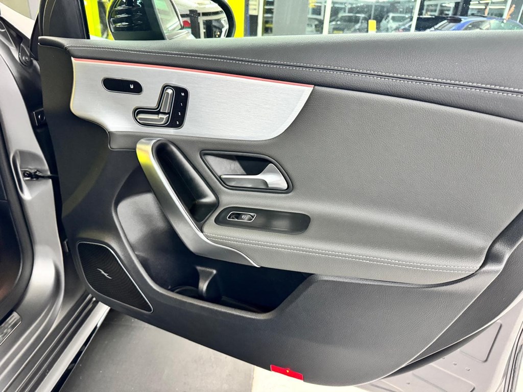 Foto 57 MERCEDES A45 S AMG 4MATIC+