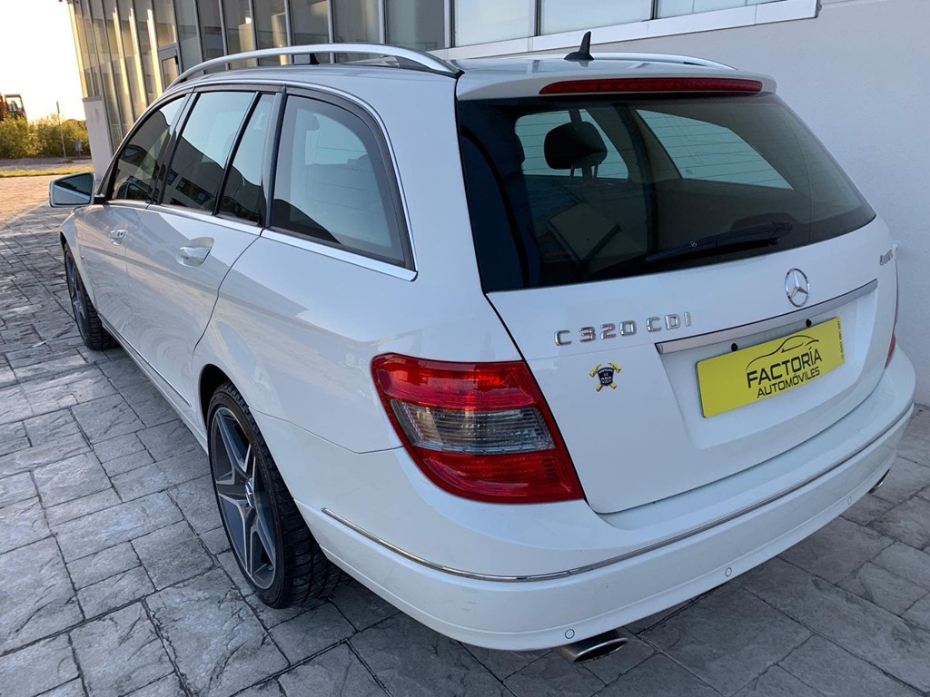 Foto 21 Mercedes-Benz c 320 cdi 4matic