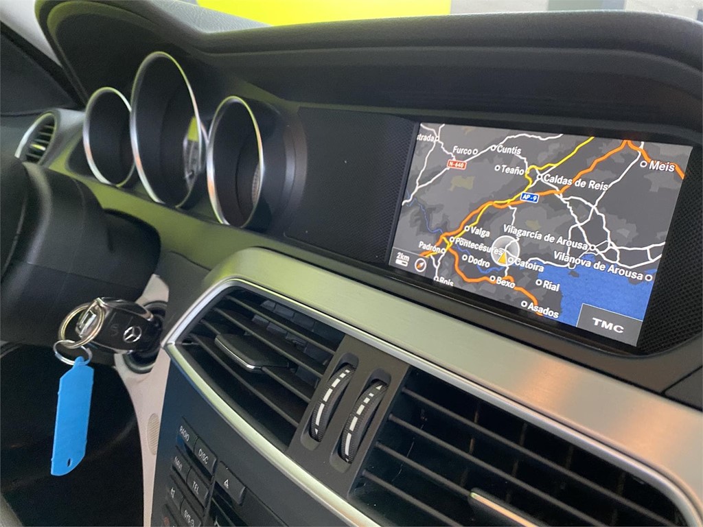 Foto 23 MERCEDES C220