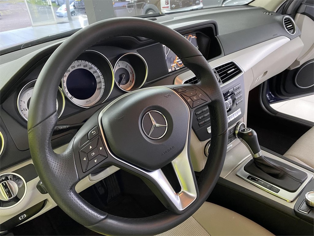 Foto 6 MERCEDES C220