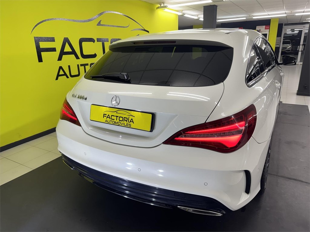 Foto 13 MERCEDES CLA 220 d AMG 