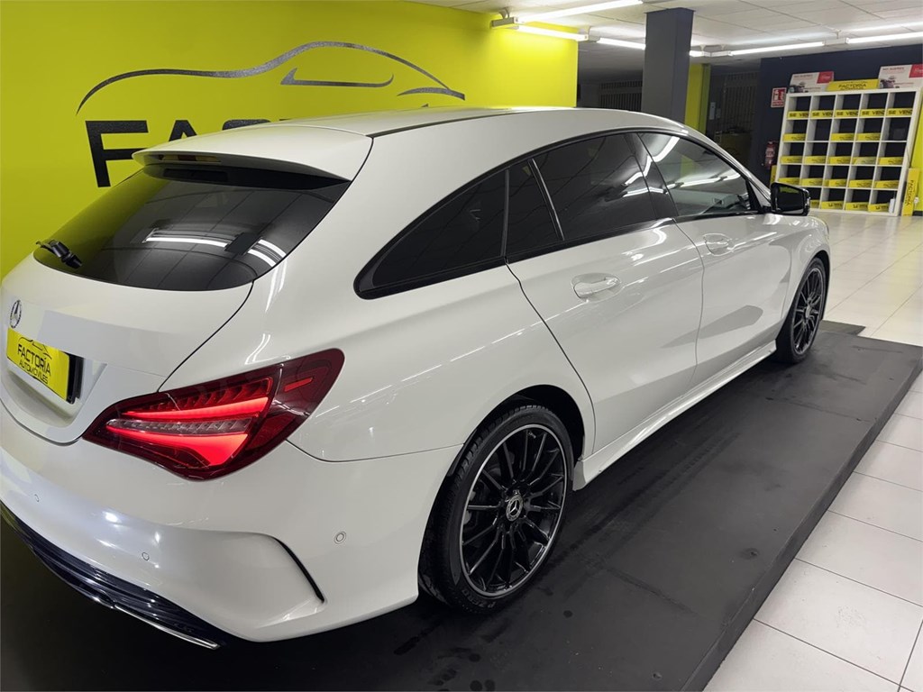 Foto 15 MERCEDES CLA 220 d AMG 