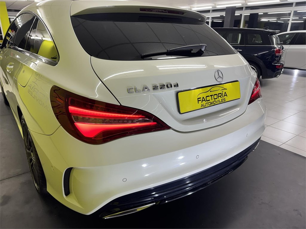 Foto 31 MERCEDES CLA 220 d AMG 