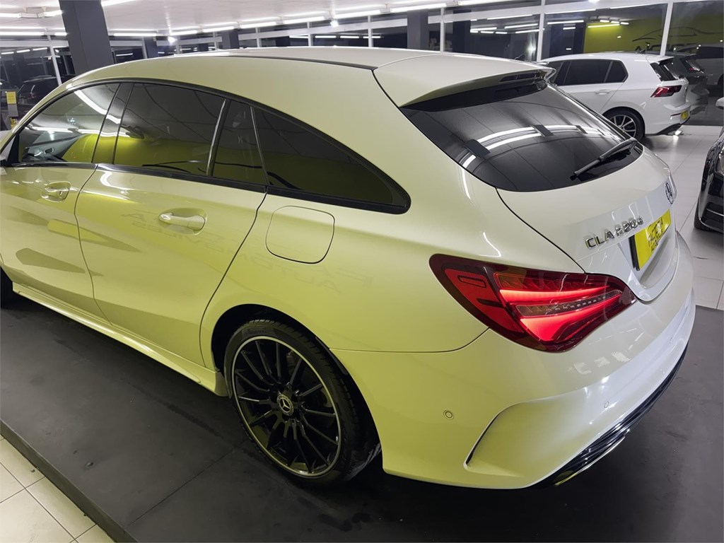 Foto 37 MERCEDES CLA 220 d AMG 