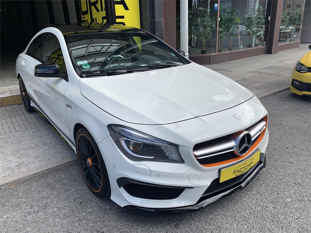 Foto 1 MERCEDES CLA AMG 