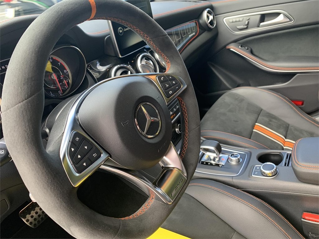 Foto 5 MERCEDES CLA AMG 