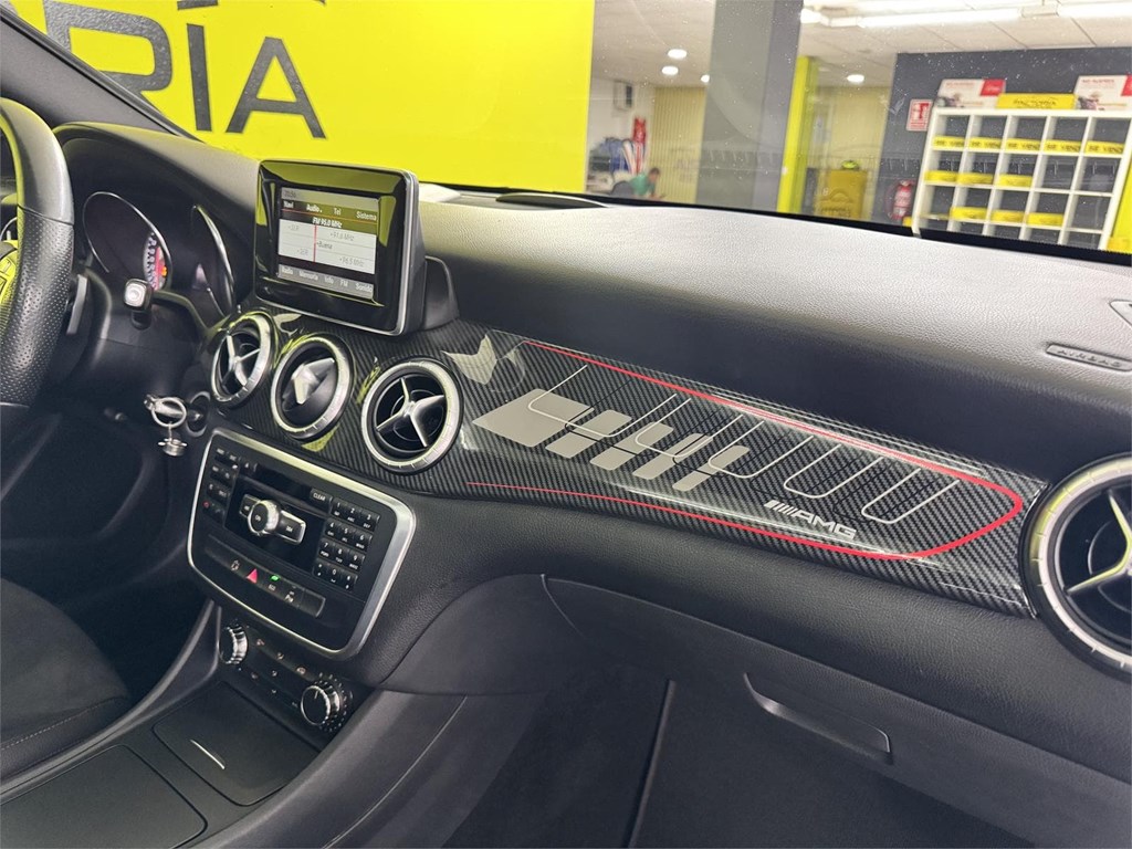 Foto 17 MERCEDES CLA 