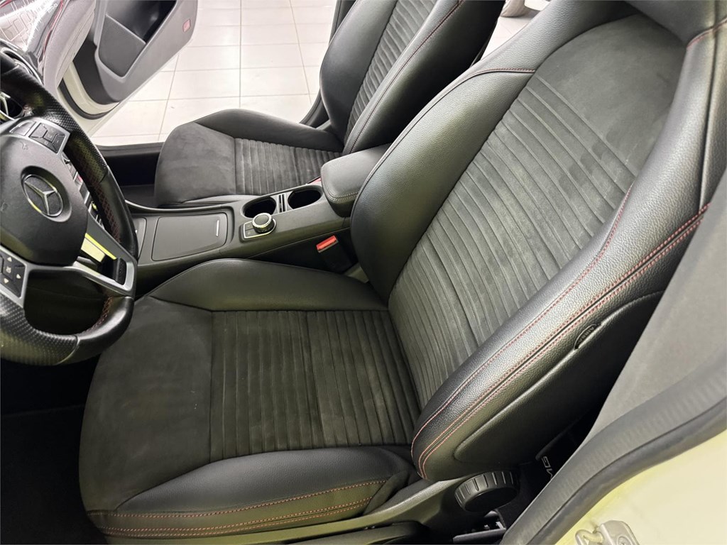 Foto 44 MERCEDES CLA 